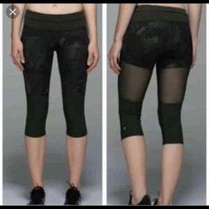 Lululemon training tough crop 10